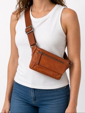 Spikes & Sparrow Tan Leather Waist Hip Bag Fanny Pack Crossbody Bag